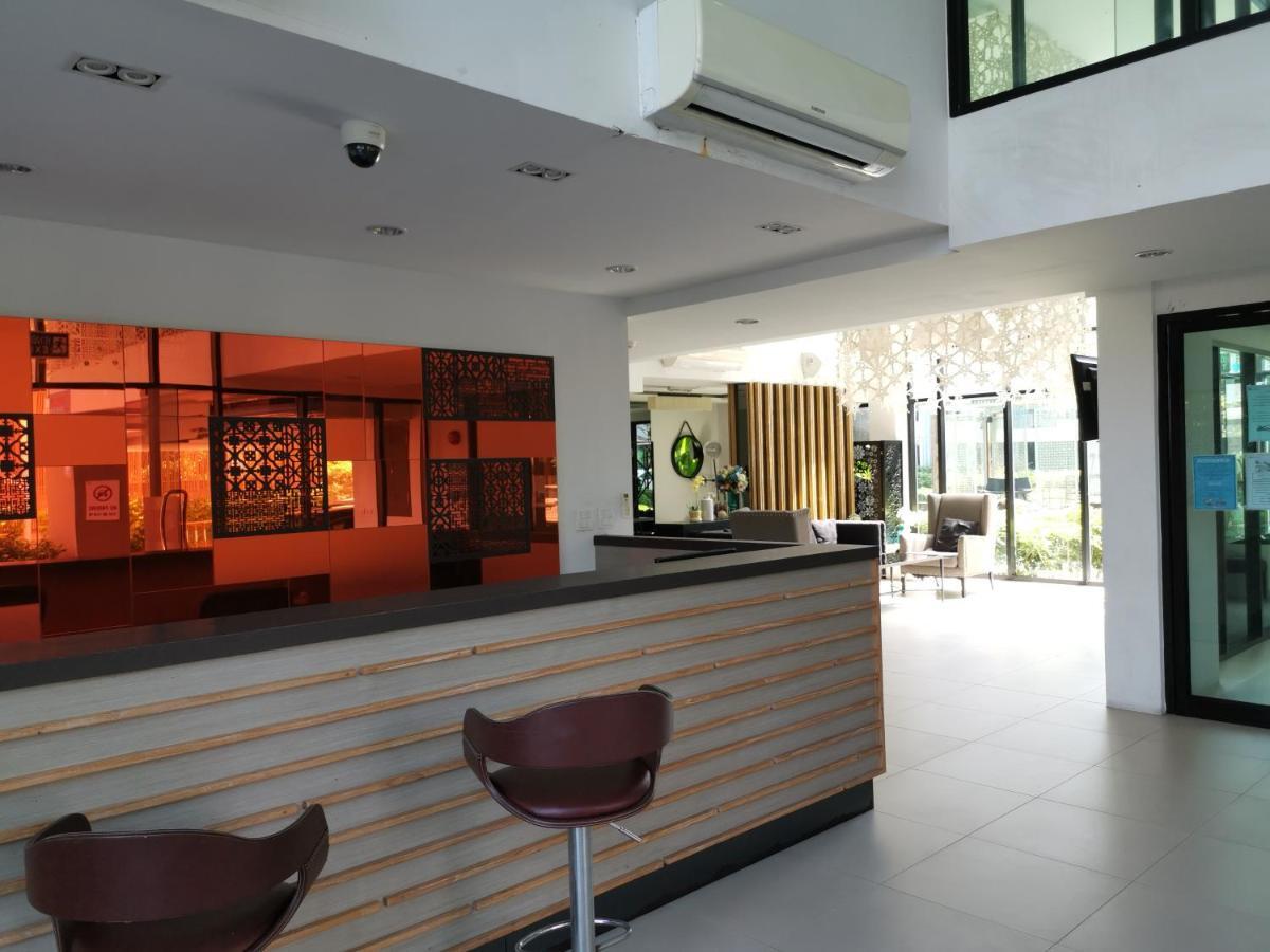 4 Floor - Centrio Condominium in Phuket town Buitenkant foto